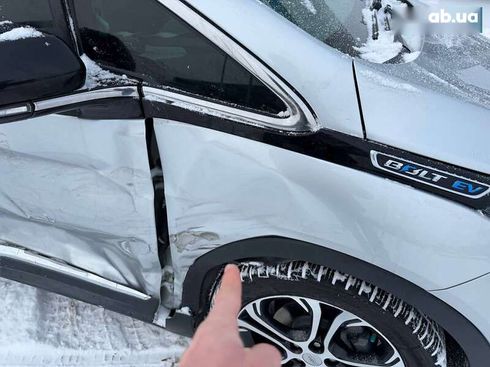 Chevrolet Bolt 2017 - фото 6