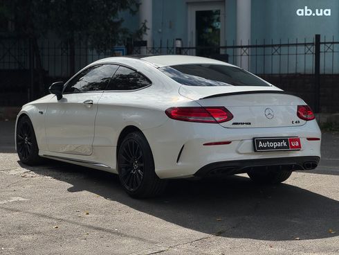 Mercedes-Benz C-Класс 2016 белый - фото 12