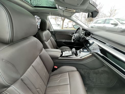 Audi A8 2023 - фото 16