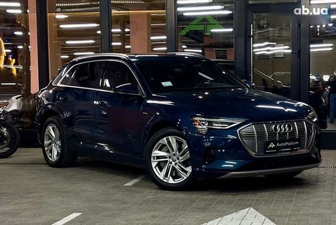 Audi E-Tron 2019 - фото 10