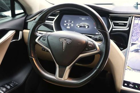 Tesla Model S 2017 - фото 15