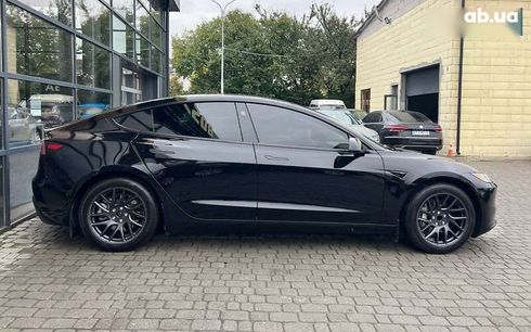 Tesla Model 3 2024 - фото 8
