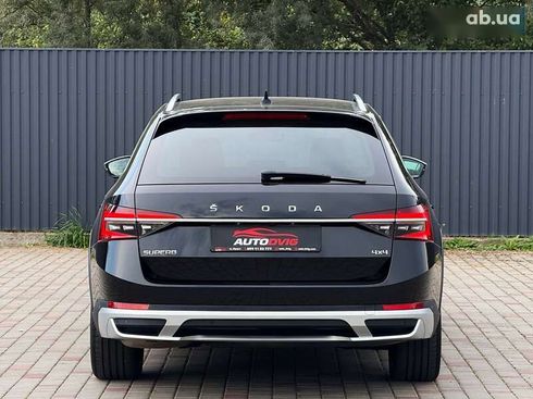 Skoda Superb 2020 - фото 5