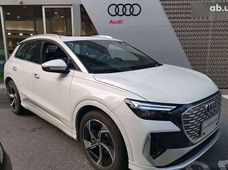 Продажа б/у Audi Q4 e-tron 2023 года в Киеве - купить на Автобазаре