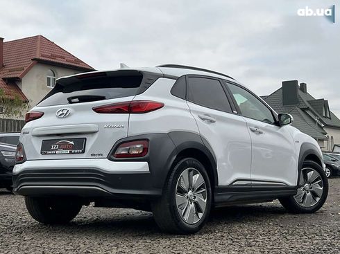Hyundai Kona Electric 2021 - фото 8