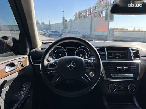 Mercedes-Benz GL-Класс 2015 - фото 22