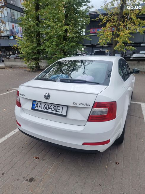 Skoda Octavia 2013 белый - фото 5