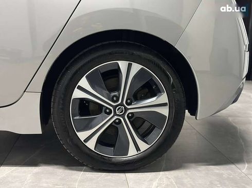 Nissan Leaf 2021 - фото 7