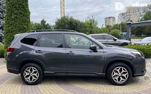 Subaru Forester 2022 - фото 8