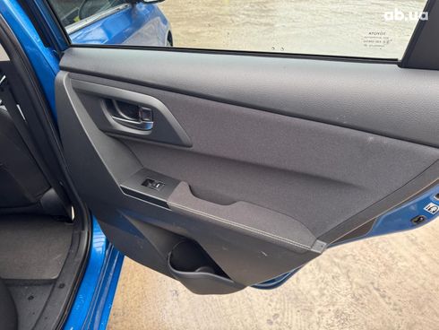 Toyota Auris 2014 синий - фото 16