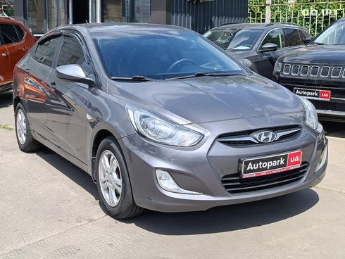 Hyundai Accent 2011 серый - фото 11