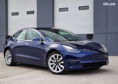 Tesla Model 3 2019 синий - фото 2