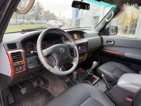 Nissan Patrol 2005 - фото 15