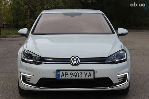 Volkswagen e-Golf 2019 - фото 8