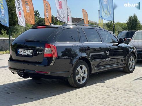 Skoda Octavia 2010 - фото 13