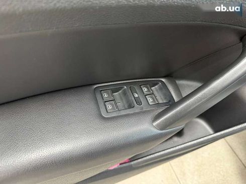 Volkswagen Passat 2014 - фото 17