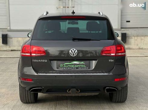 Volkswagen Touareg 2011 - фото 8