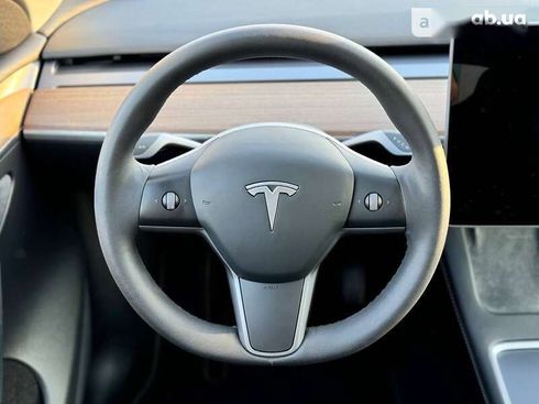 Tesla Model Y 2022 - фото 30