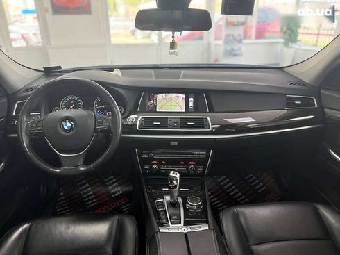 BMW 5 серия 2016 - фото 28