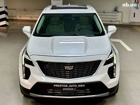 Cadillac XT4 2022 - фото 7