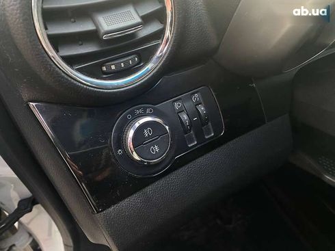 Chevrolet Orlando 2012 - фото 9