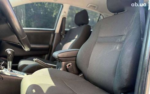 Toyota Corolla 2006 - фото 11