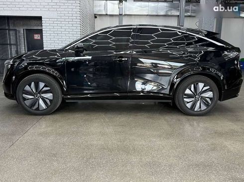 Nissan Ariya 2022 - фото 9