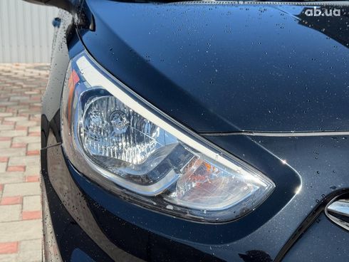 Hyundai Accent 2017 черный - фото 8
