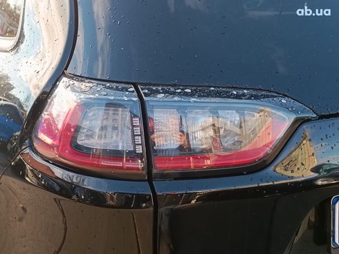 Jeep Cherokee 2019 черный - фото 9