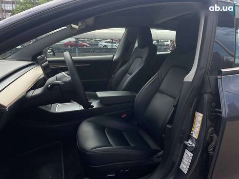 Tesla Model 3 2023 - фото 19