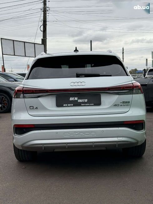 Audi Q4 e-tron 2023 - фото 11