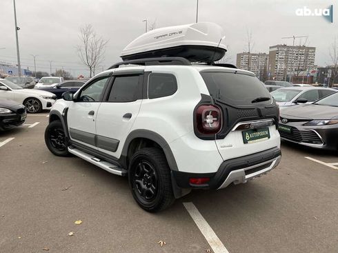 Renault Duster 2018 - фото 12