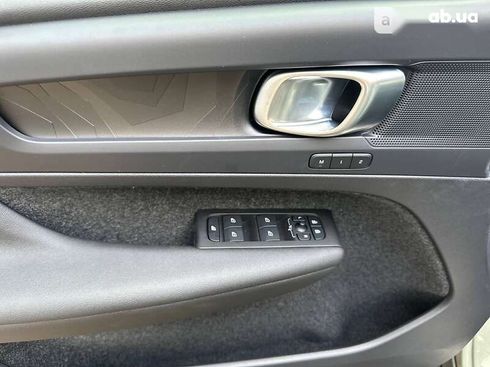 Volvo XC40 2023 - фото 11