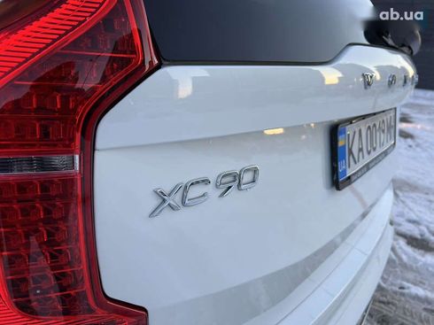 Volvo XC90 2023 - фото 28