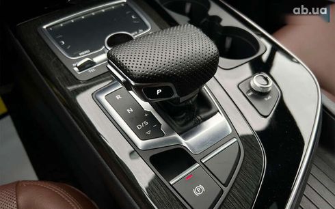 Audi Q7 2017 - фото 22