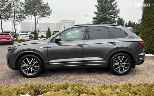 Volkswagen Touareg 2022 - фото 4