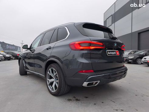 BMW X5 2018 серый - фото 6