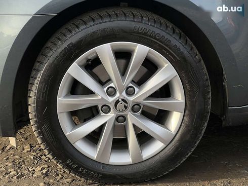 Skoda Octavia 2019 - фото 20