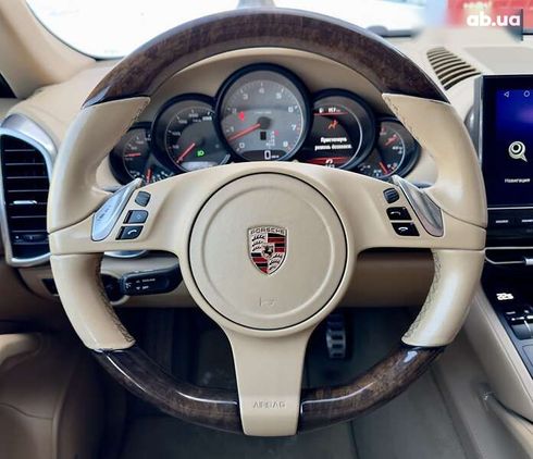 Porsche Cayenne 2011 - фото 22
