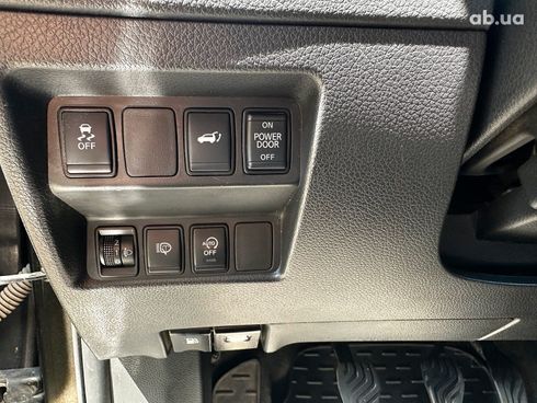Nissan X-Trail 2019 зеленый - фото 12