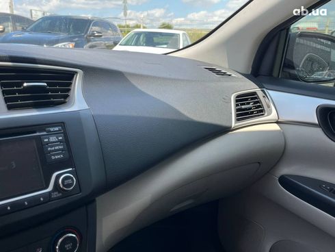 Nissan Sentra 2016 синий - фото 32