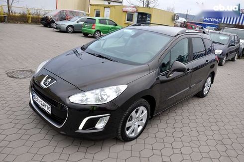 Peugeot 308 2012 - фото 8