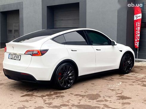 Tesla Model Y 2023 - фото 10