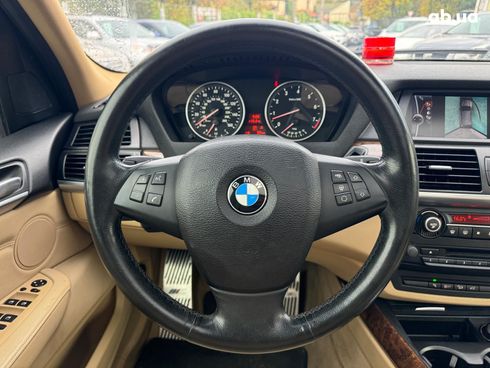 BMW X5 2010 красный - фото 29