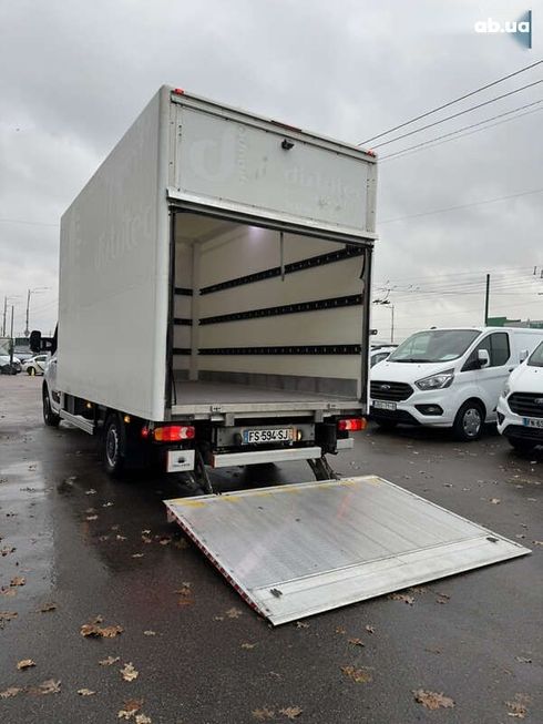 Renault Master 2020 - фото 13