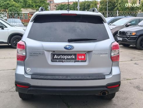Subaru Forester 2014 серый - фото 7