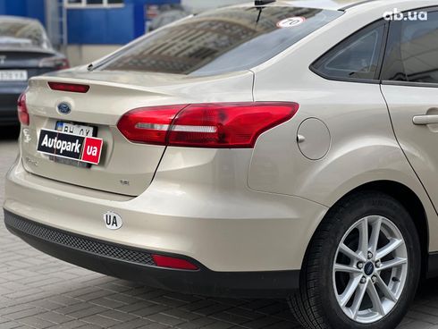 Ford Focus 2017 бежевый - фото 5