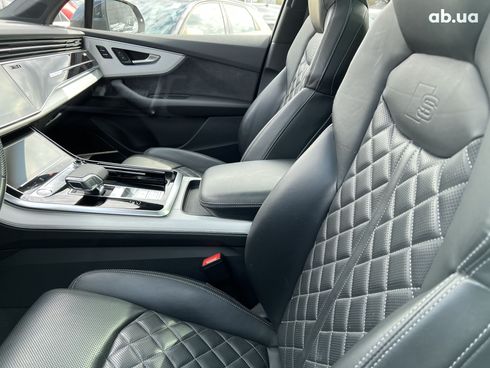 Audi Q7 2021 - фото 14