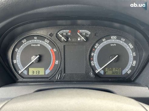 Skoda Fabia 2006 - фото 20