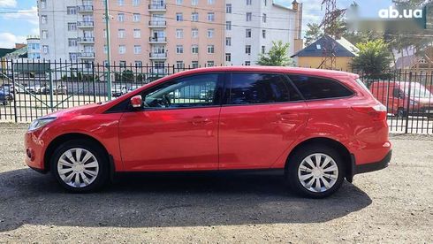 Ford Focus 2014 - фото 4